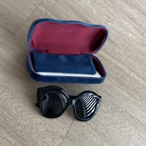 Gucci sunglasses